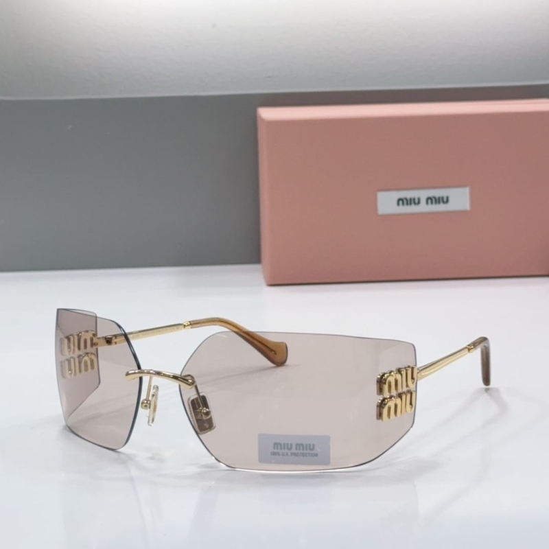 MIU MIU